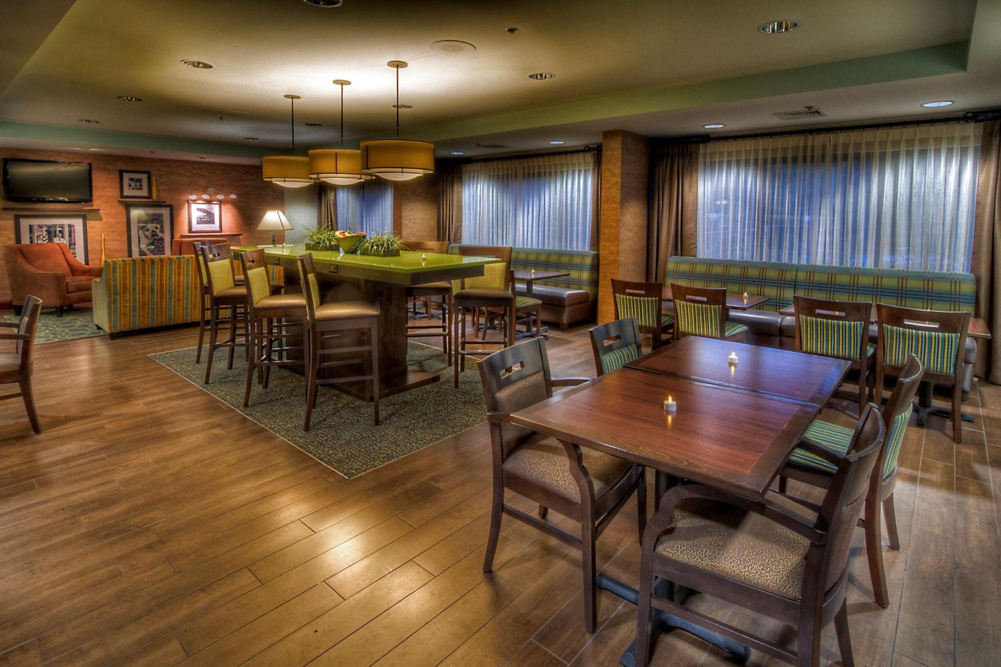Hampton Inn Goldsboro Exterior photo