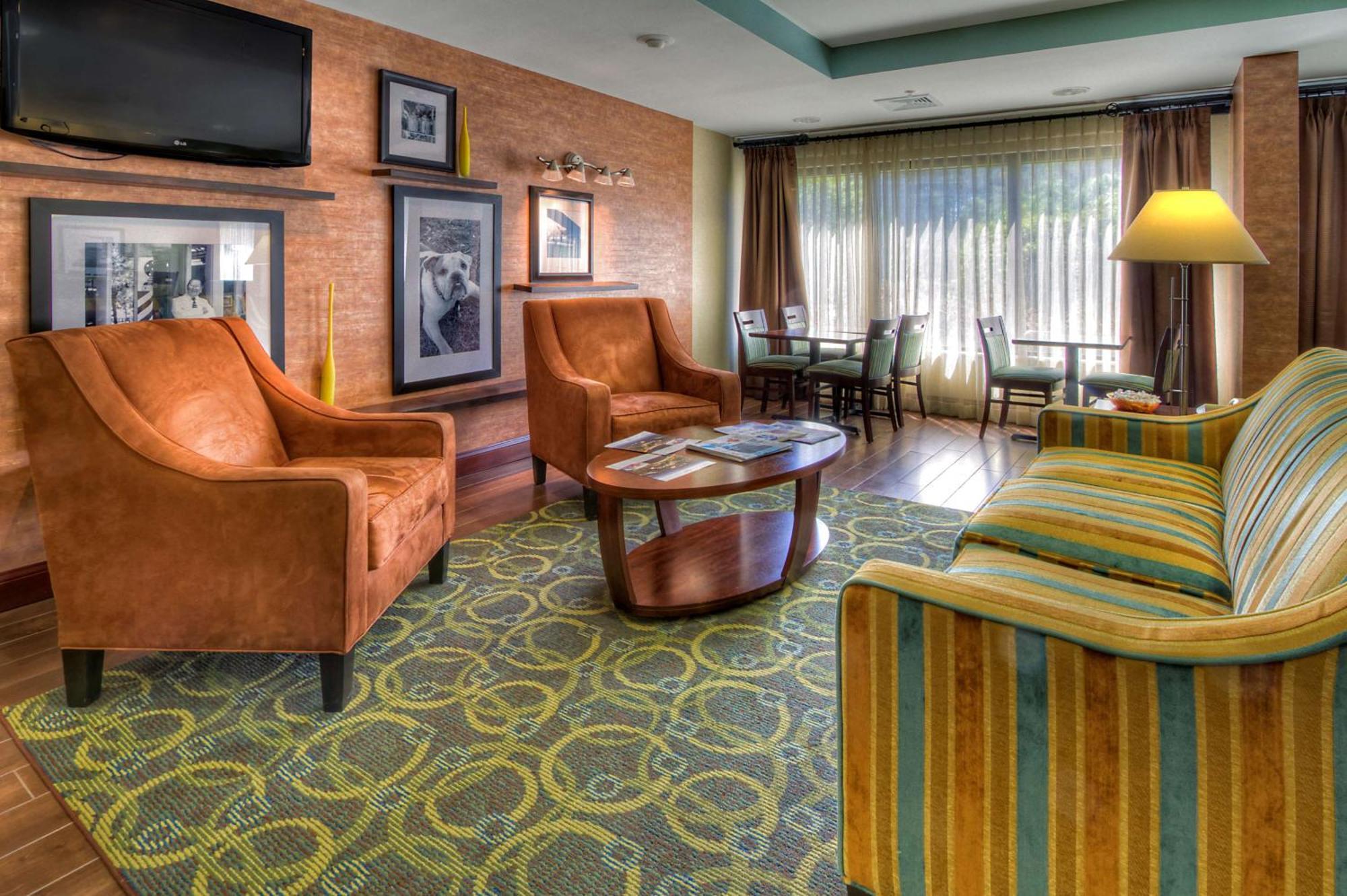 Hampton Inn Goldsboro Exterior photo